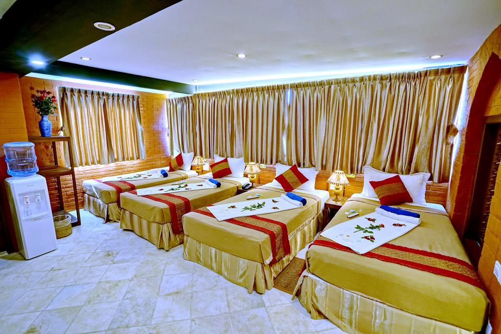 Hotel Yadanarbon Bagan 3*
