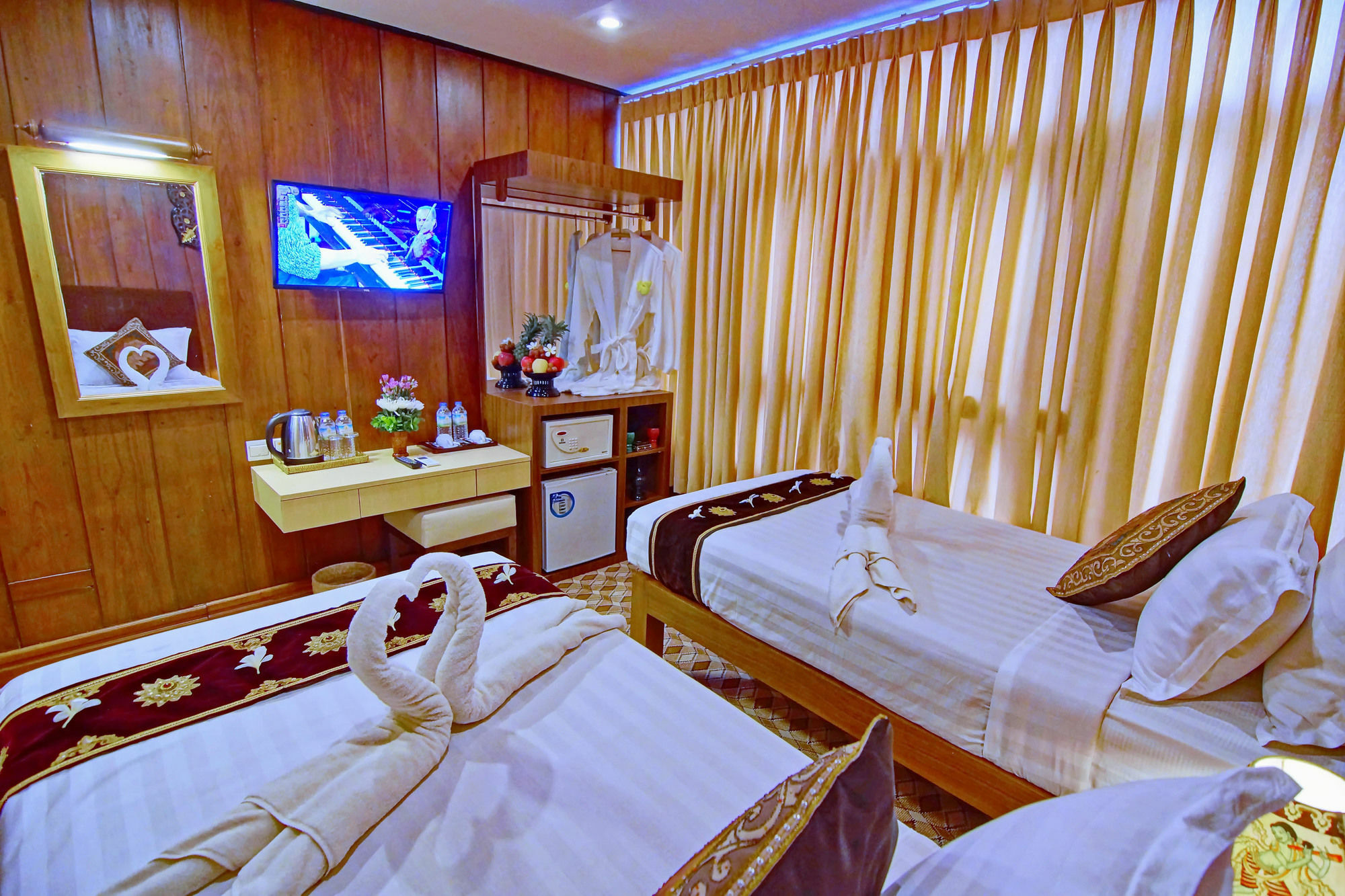 Hotel Yadanarbon Bagan 3*